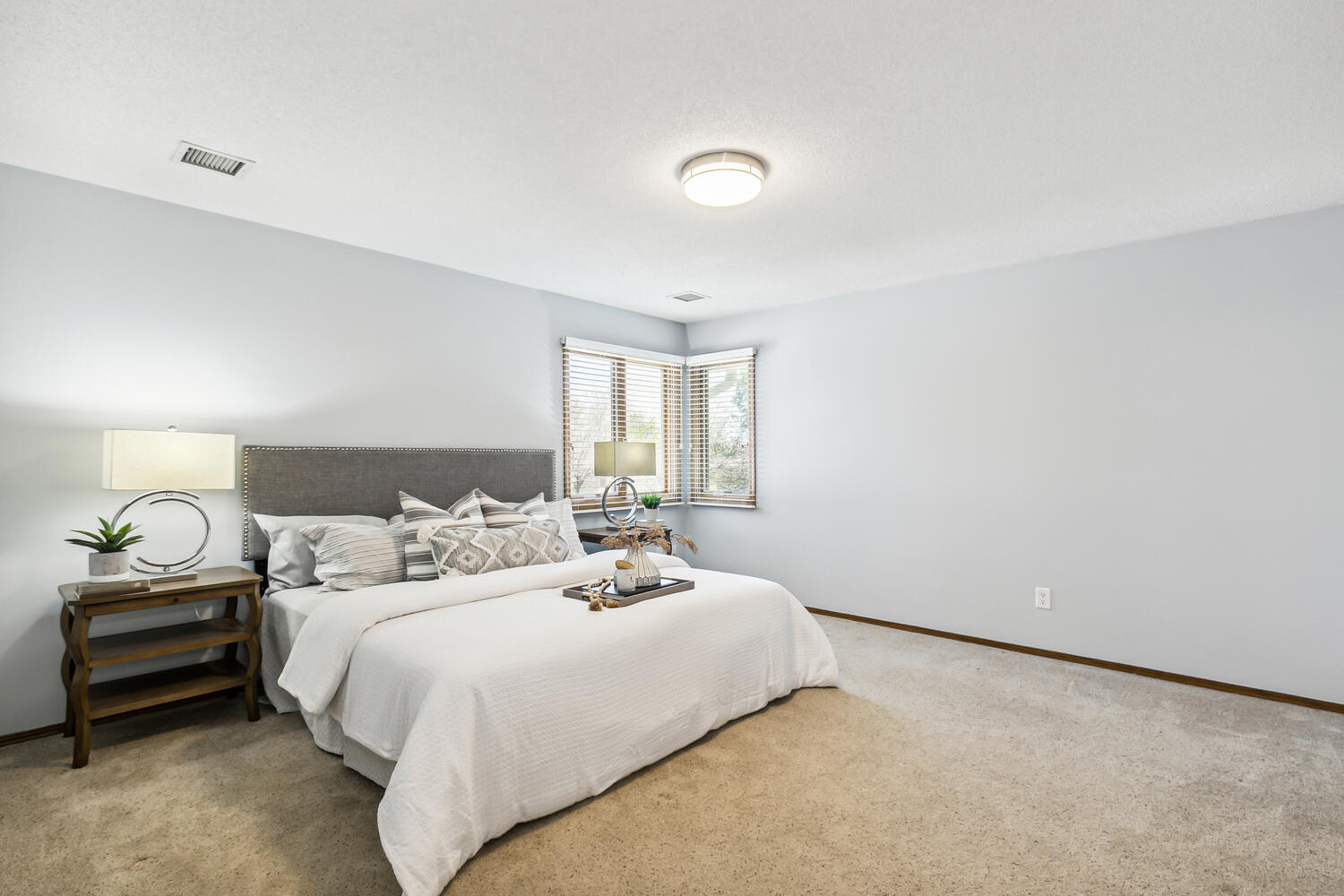 2102 N TEE TIME Graham Realtors Wichita KS